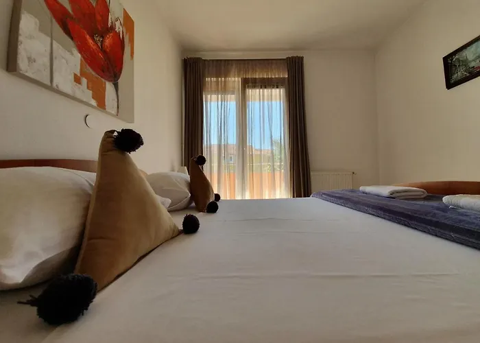 Julian Guest house 3*